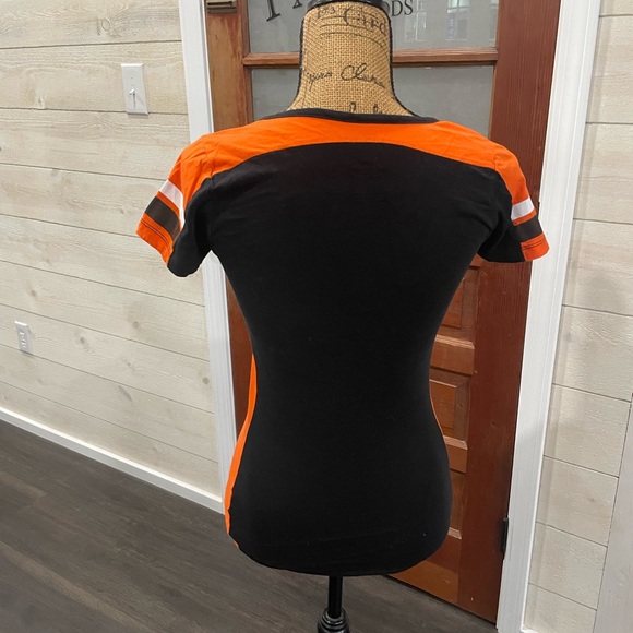 Cincinnati Bengals Majestic short sleeved shimmer v neck cut tee shirt sz small - Picture 4 of 8